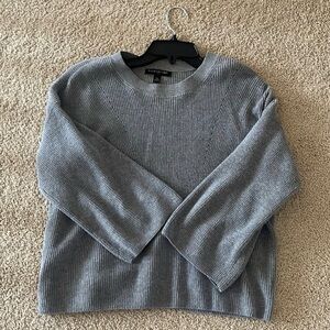 Women’s Banana Republic Grey Cropped Bell Sleeve Sweater